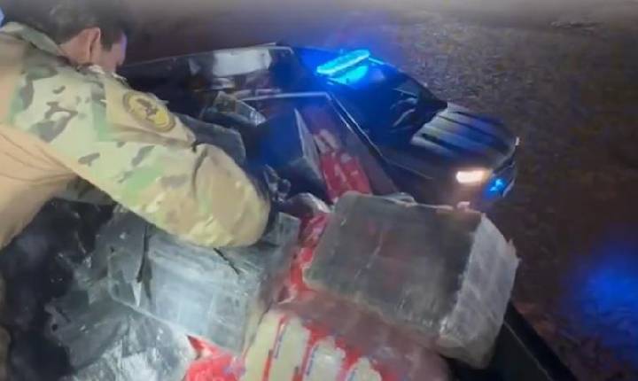 Carga milionária de cocaína e haxixe é apreendida em meio a carga de arroz