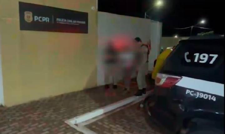 Idosa é presa após se recusar a baixar som e enfrentar policiais