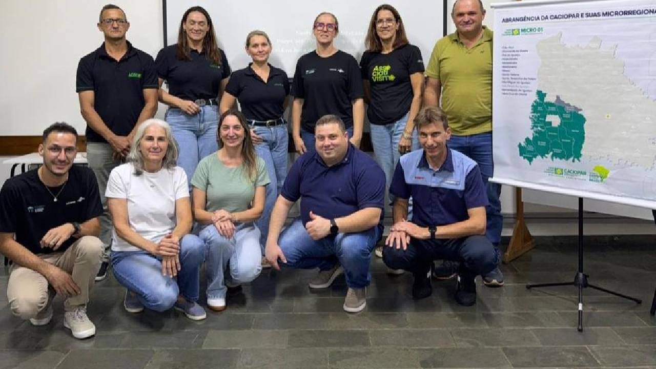 Micro 1 da Caciopar realinha planejamento estratégico em reunião realizada em Santa Helena