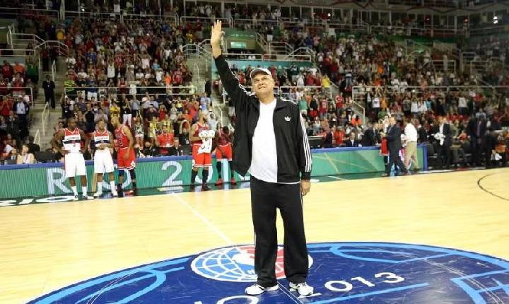 Morre Oscar Schmidt, lenda do basquete brasileiro, aos 68 anos