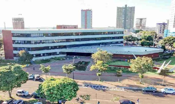Município dea região é condenado por figurinhas ofensivas contra servidora