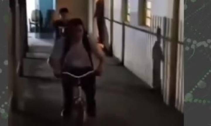 Padre zueiro viraliza nas redes sociais de jovens fiéis no Paraná