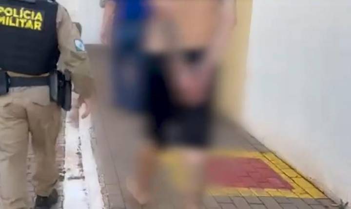 Abordagem policial termina com pai e filho presos