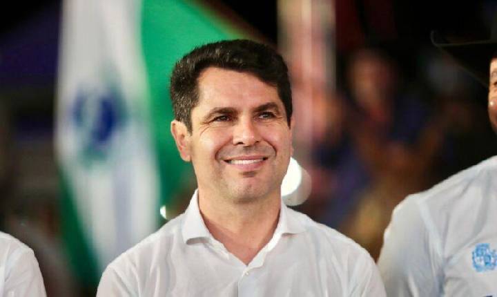 Pré- candidato ao governo do estado, Alexandre Curi divulga nota a imprensa após reultado da PR Pesquisas