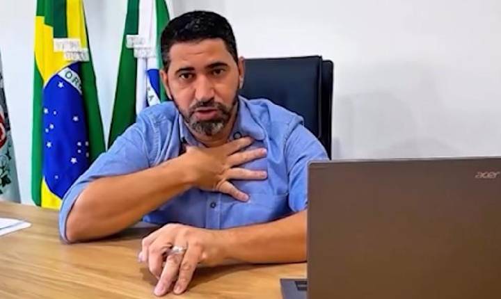 Prefeito de Floresta é detido com carro clonado em Maringá e diz que foi vítima de golpe