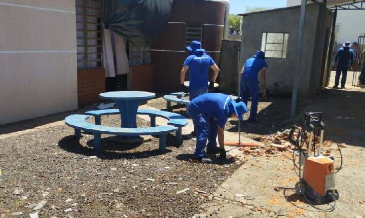 Presos ajudam na reconstrução de escolas atingidas por tornado em Rio Bonito do Iguaçu