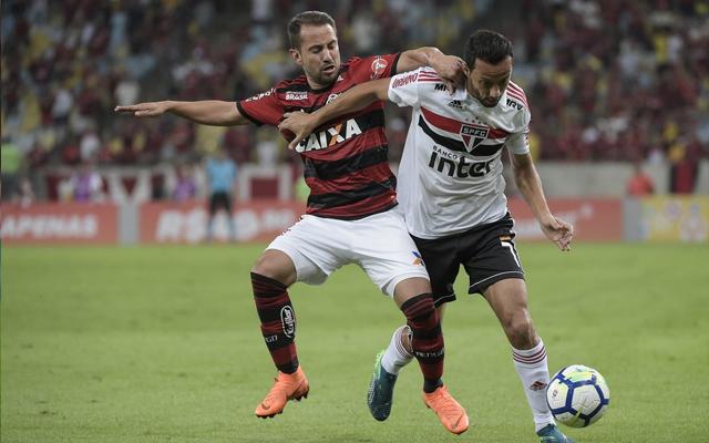 Líder Flamengo perde em casa no retorno do Brasileirão