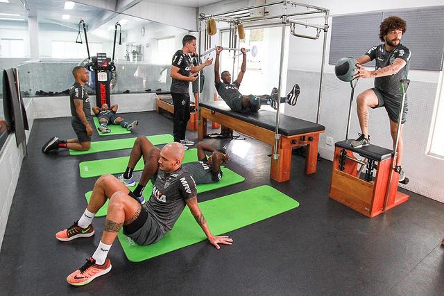 Treino na academia dá sequência à intertemporada