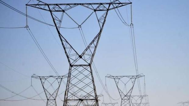 Aneel faz leilão de linhas de transmissão de energia em 13 estados