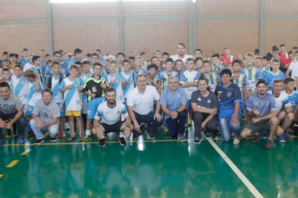 Categoria Menores: Competição premiou equipes campeãs