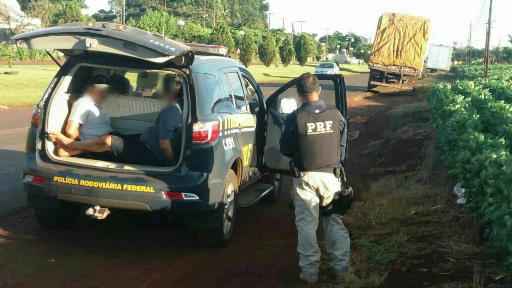 PRF apreende R$ 4,4 milhões em cigarros na BR 163 em Marechal Rondon