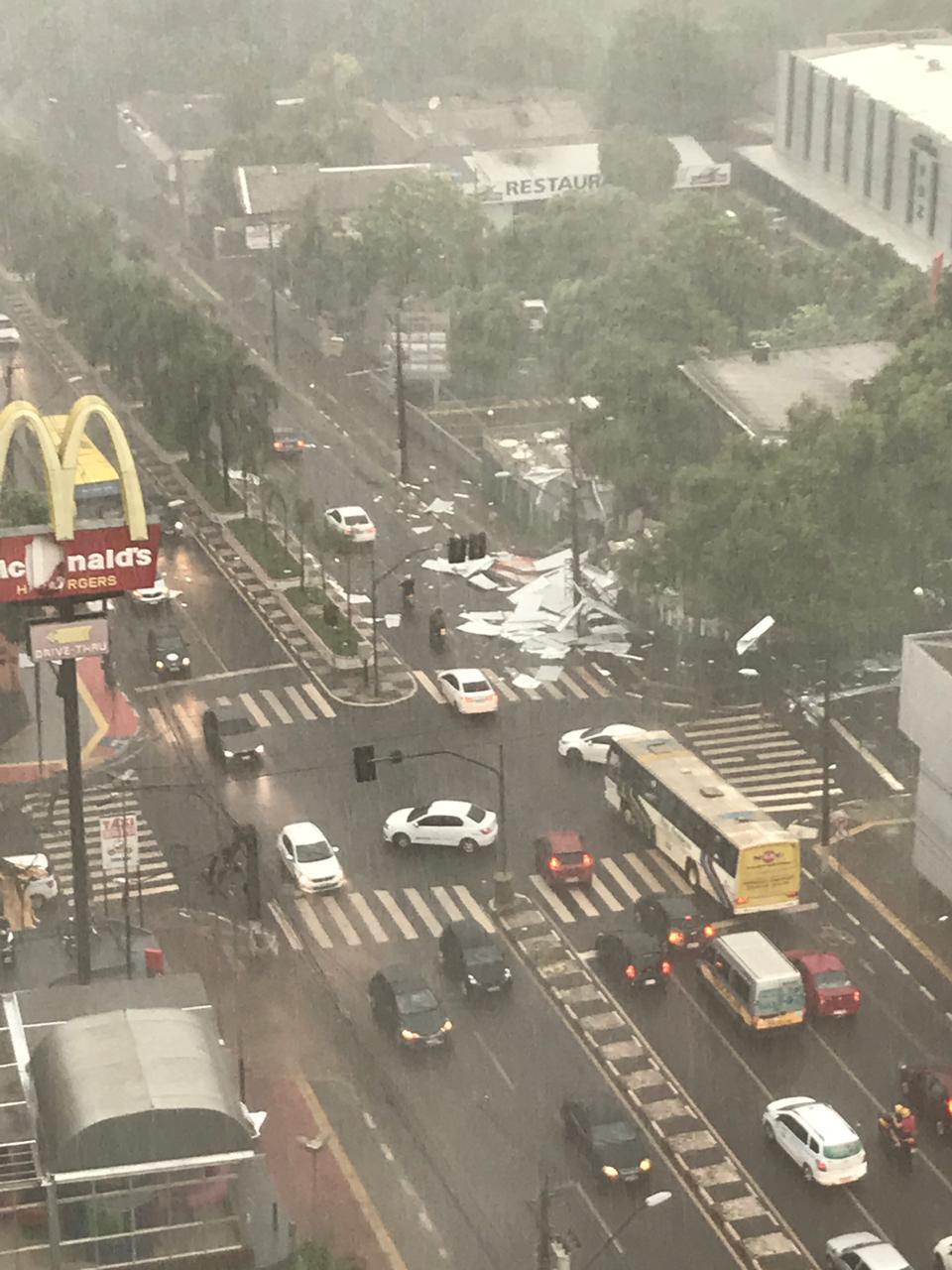 Chuva voltou a causar transtornos em Foz do Iguaçu