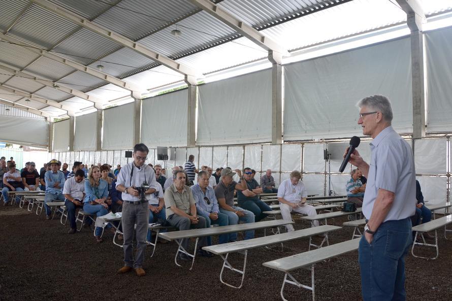 Informação e conhecimento fazem a diferença no agronegócio, diz secretário de Agricultura do Paraná