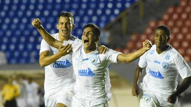 Londrina vence o Paraná nos pênaltis e avança para a 3ª fase da Copa do Brasil