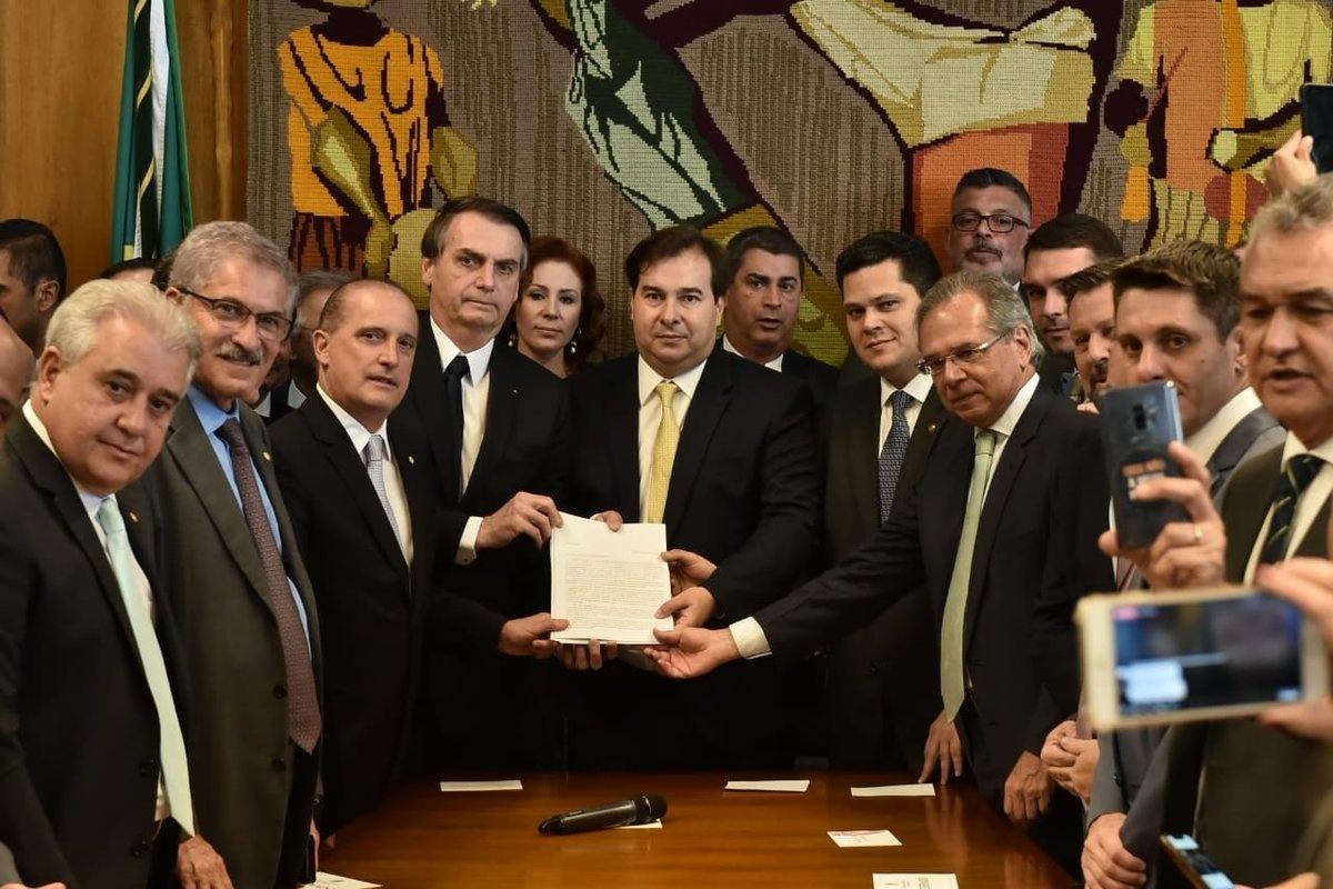 Veja a proposta da Nova Previdência apresentada nesta quarta-feira ao Congresso