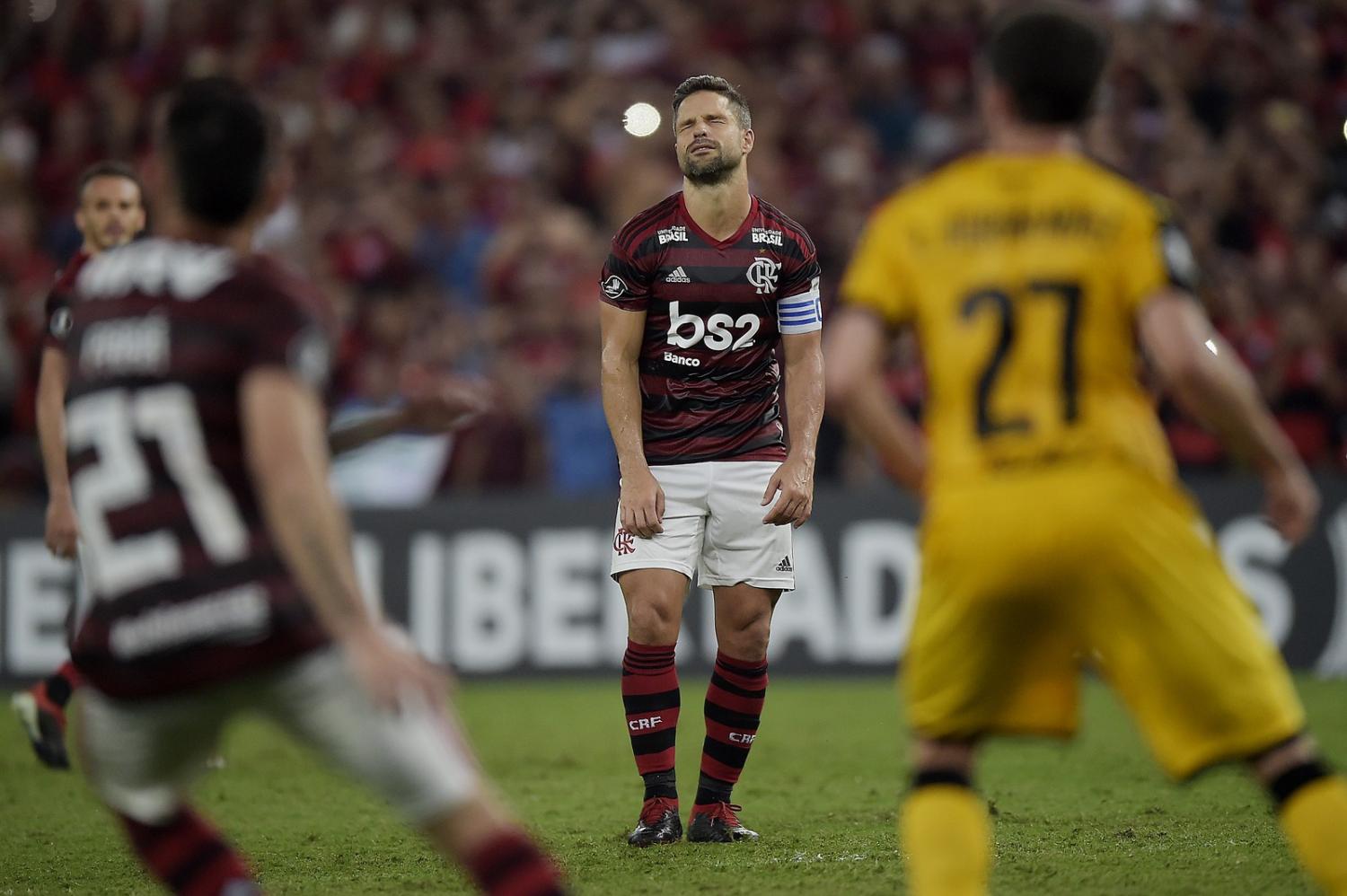 Análise: Flamengo faz o seu pior jogo do ano e precisa aprender a manter a calma na Libertadores