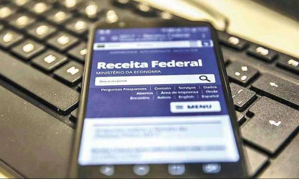 No PR, 21,5% dos contribuintes deixaram para declarar ganhos à Receita nas últimas horas