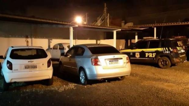 PRF apreende R$ 80 mil em aparelhos celulares contrabandeados