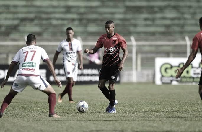 Toledo derrota o Athletico no primeiro jogo da final do Estadual