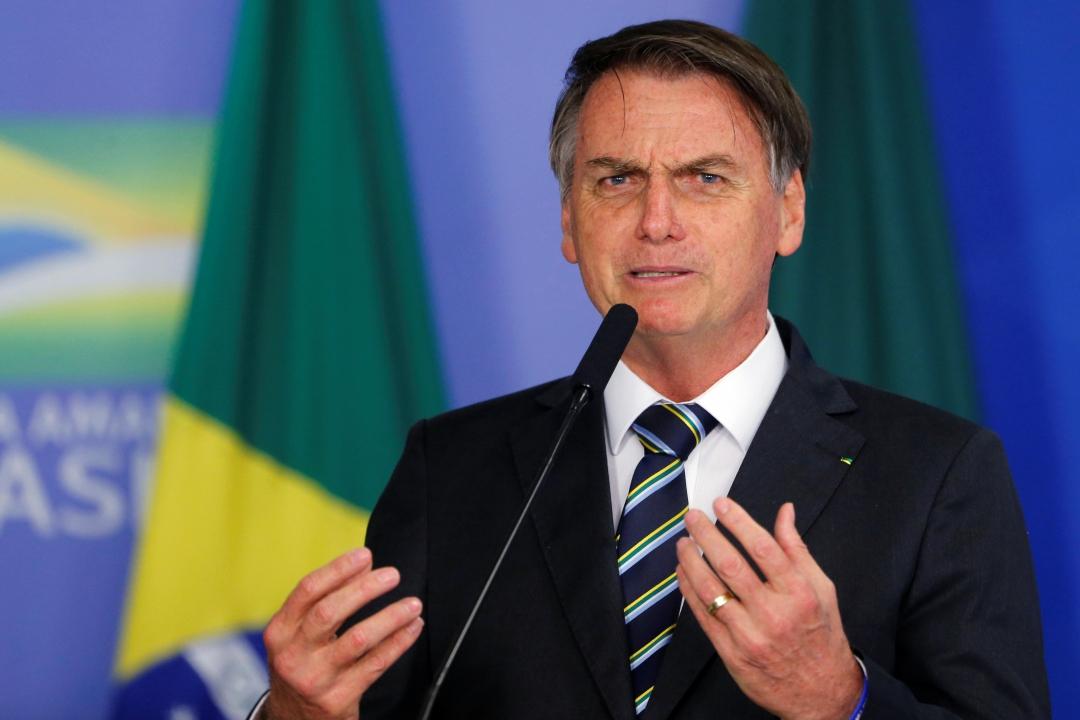 Bolsonaro admite recriar ministérios para políticos, mas centrão ainda resiste