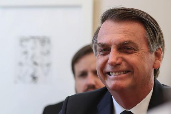 Bolsonaro volta ao Paraná nesta semana para inauguração de usina