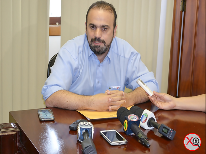 Ex-prefeito de Foz do Iguaçu e outros seis são condenados por improbidade administrativa