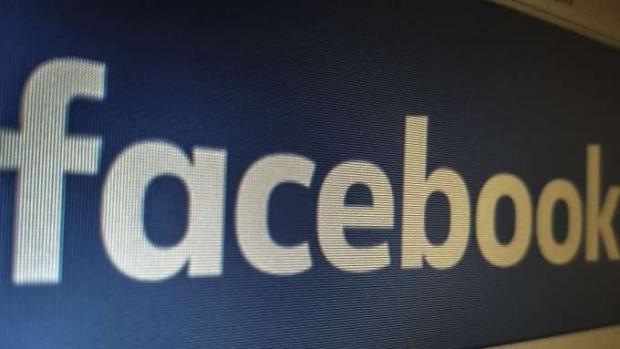 Facebook apaga fake news e contas de extrema-direita