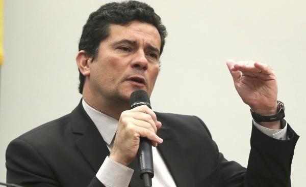 Após vazamento de conversas de Moro, Congresso já fala em CPI da Lava Jato