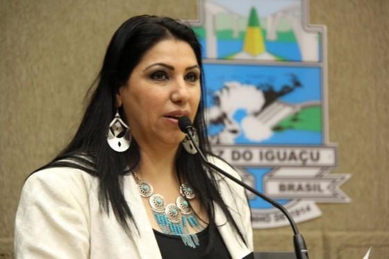Liminar do STJ autoriza que ex-vereadora de Foz reassuma o cargo