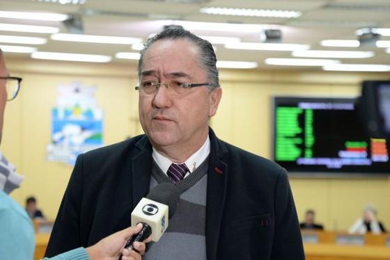 Vereador aciona Ministério Público sobre imóvel alugado e não utilizado