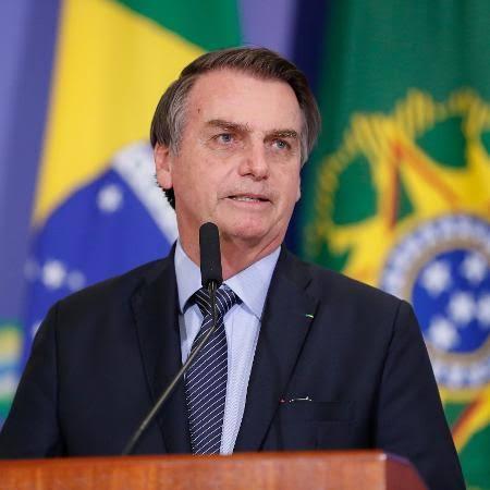 Há possibilidade de derramamento de óleo ter sido criminoso, diz Bolsonaro