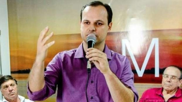 Prefeito é alvo de ação do MP-PR após supostas represálias à PM