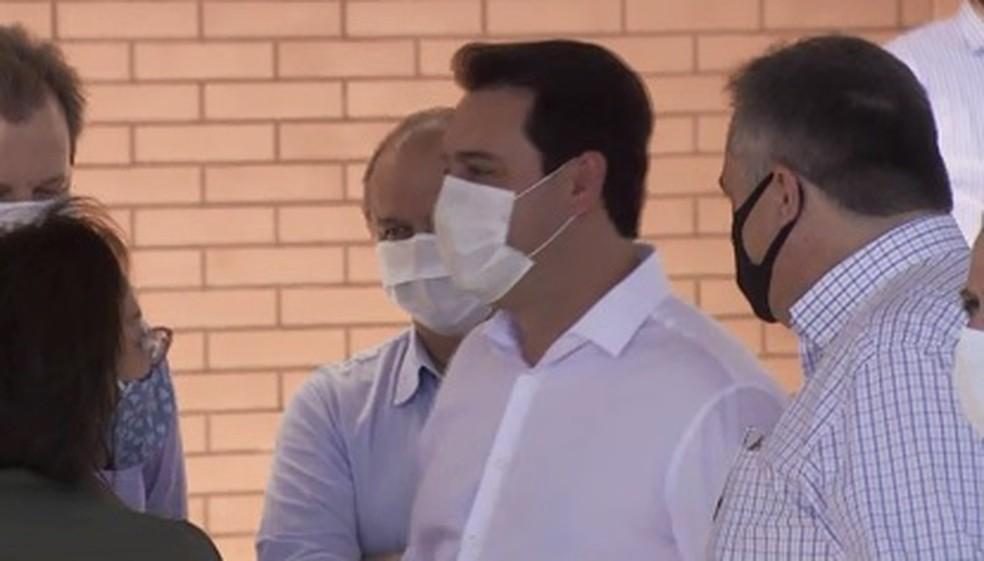 Teste do governador e secretários dá negativo; mas haverá contraprova