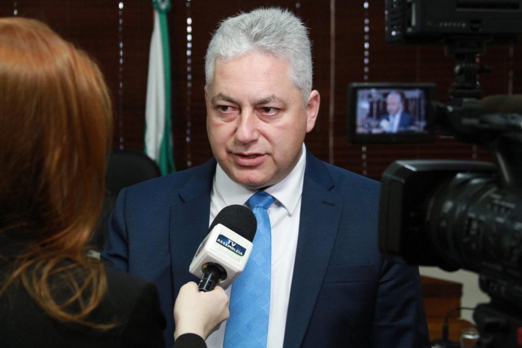 Deputado pede redução da cobrança de energia elétrica aos avicultores