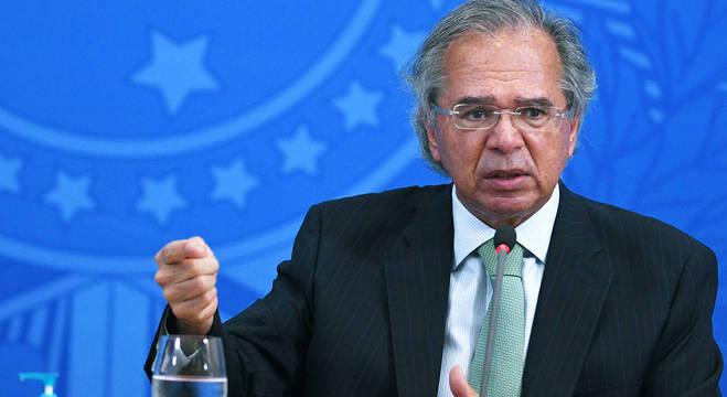 Paulo Guedes entrega primeira fase da proposta de reforma tributária