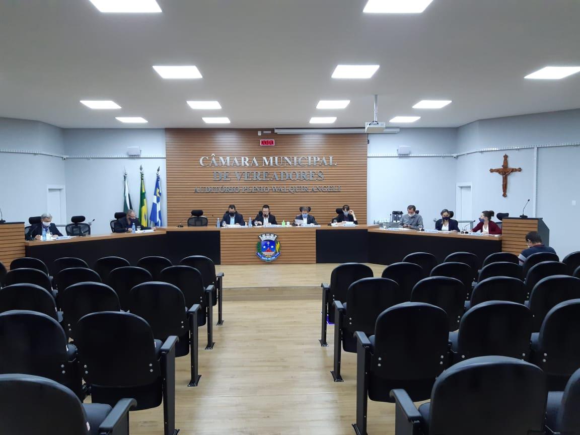Câmara de Vereadores de Santa Helena aprova quatro Projetos de Lei e uma indicação em sessão ordinária