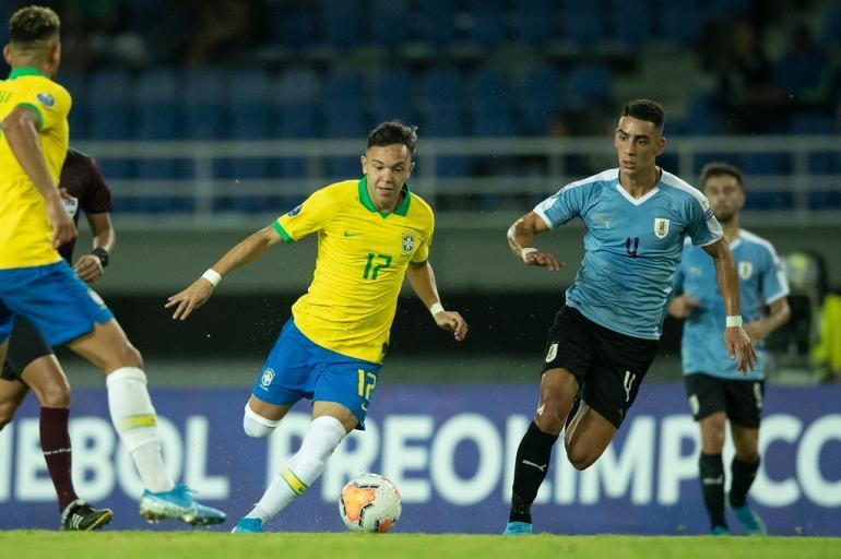Pepê, ex-jogador do Foz do Iguaçu, renova com o Grêmio com multa rescisória de 150 milhões de Euros