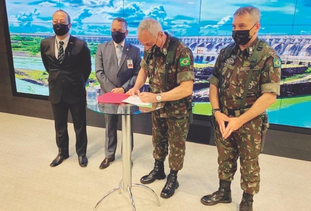 Exército vai patrulhar o lago de Itaipu e região dos balneários