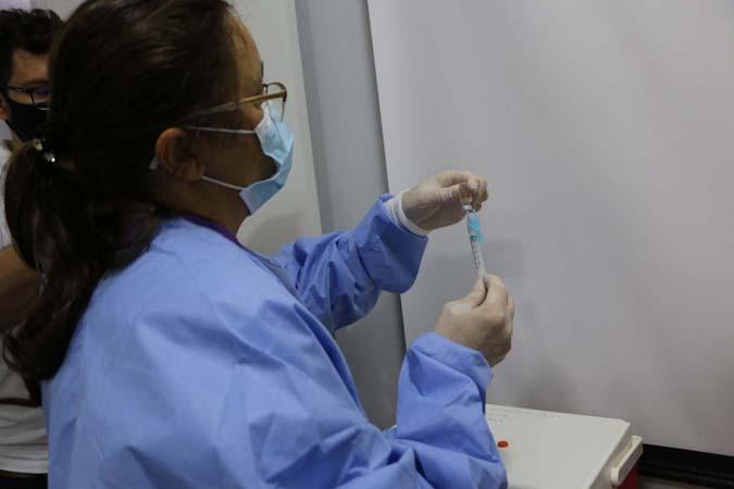 Chegou a vez dos idosos com 75 anos receberem a vacinação contra o Coronavírus em Santa Helena