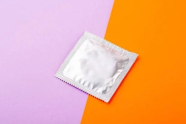 Mulher com suspeita de tuberculose descobre ter camisinha no pulmão