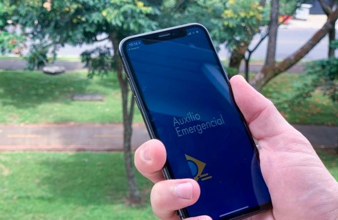 Auxílio emergencial é pago a beneficiários do Bolsa Família com NIS 2