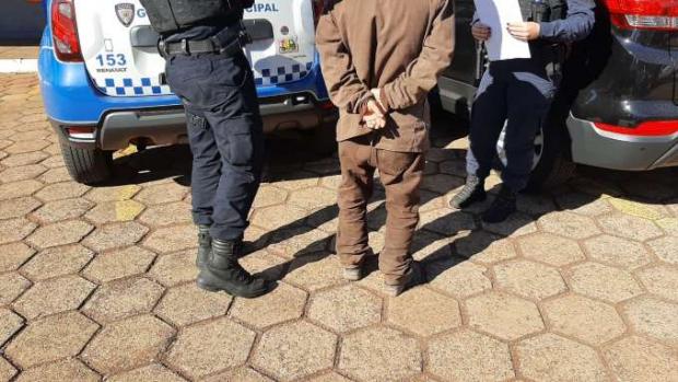 Com R$ 15 mil em pensão alimentícia atrasada, homem é detido em Cascavel