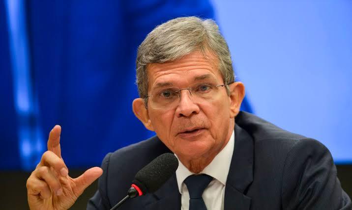 Petrobras chega a ganhar R$ 20 bilhões em valor de mercado apenas no 1º dia de Silva e Luna no comando