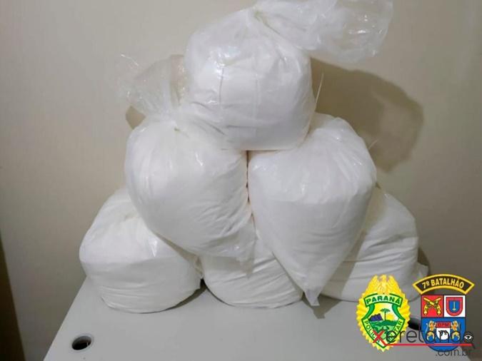 PM apreende carga de cocaína avaliada em R$ 5 milhões no Paraná