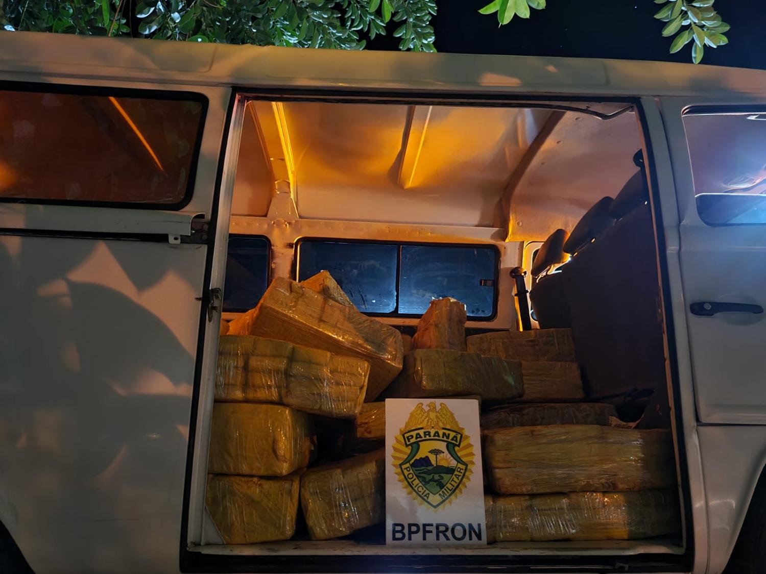 BPFRON apreende veículo carregado com maconha durante Operação Hórus em São José das Palmeiras