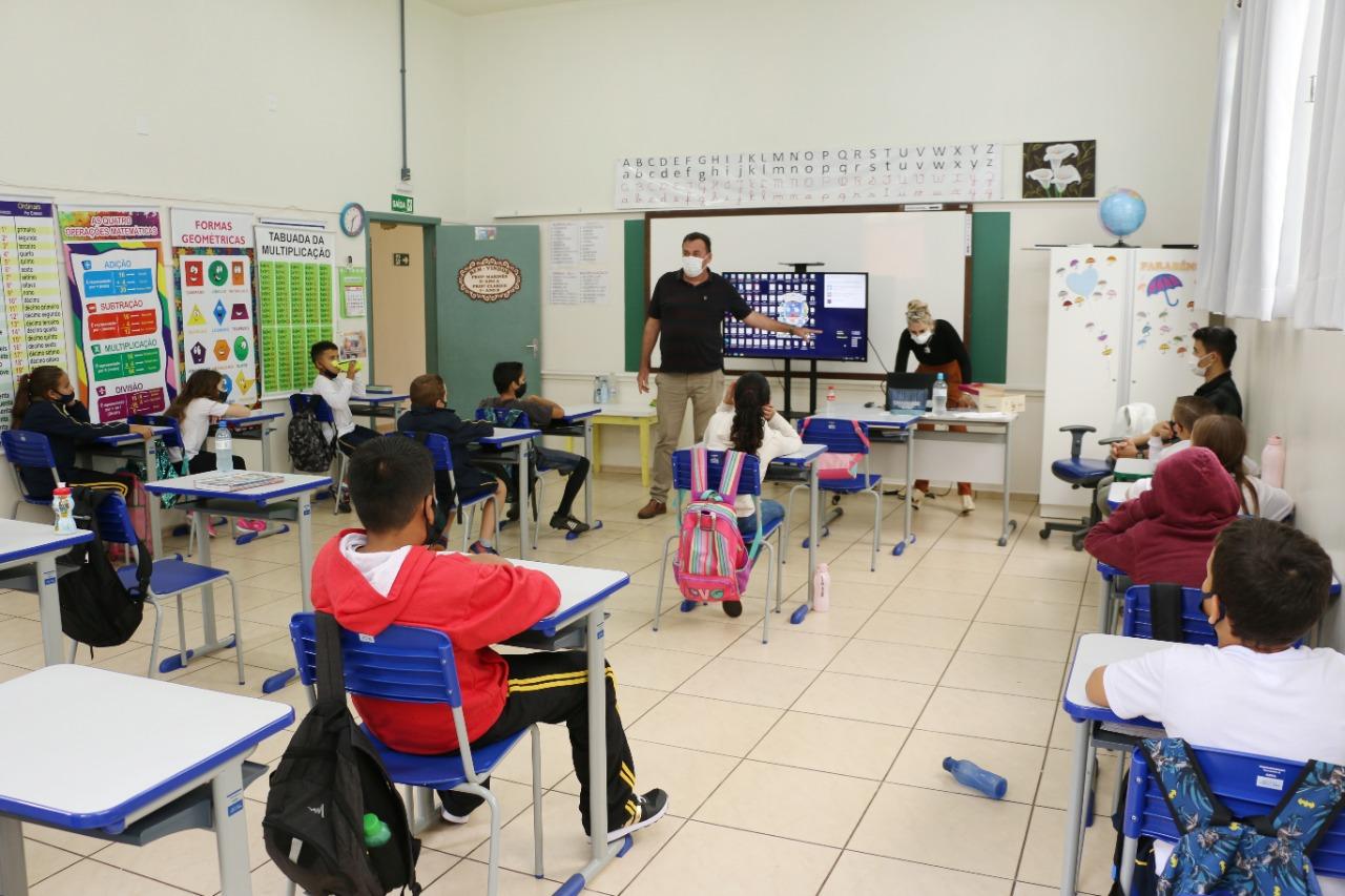 Conselho Tutelar vai às escolas para orientar as crianças sobre o Maio Laranja