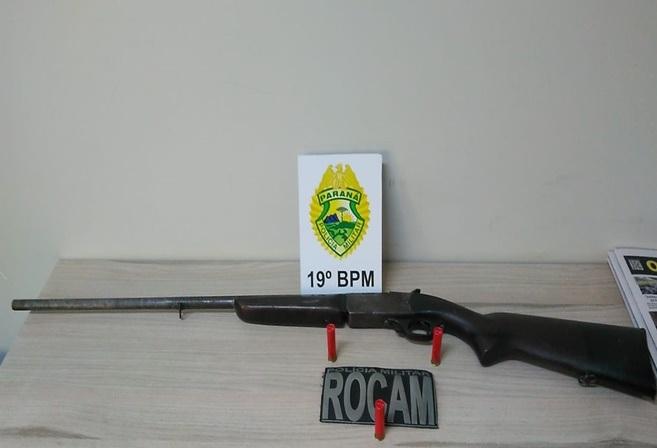 Homem é preso com arma de fogo em boate no interior de Santa Helena