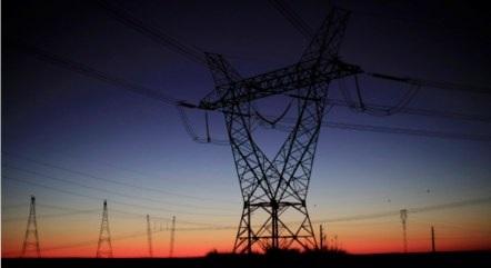 Contas de luz mais caras puxam alta de 0,83% da inflação em maio