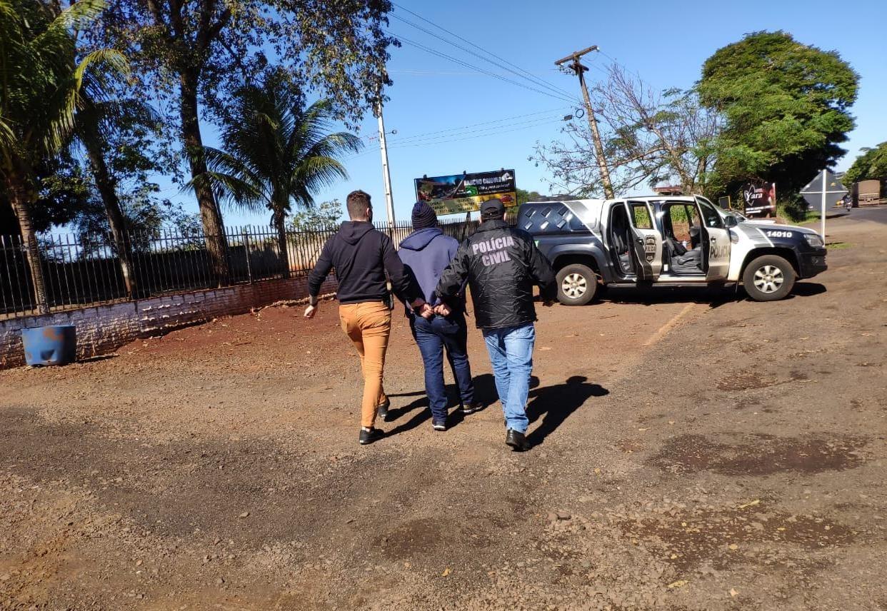 Polícia Civil prende homem procurado por envolvimento com o tráfico de drogas