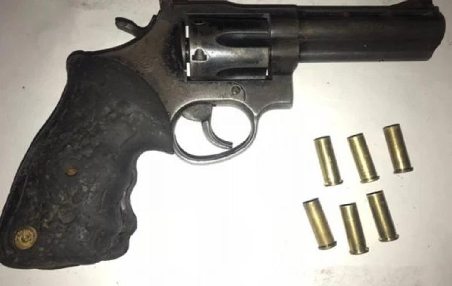 Policiais de Goiás que cercaram e mataram Lázaro dispararam 125 tiros